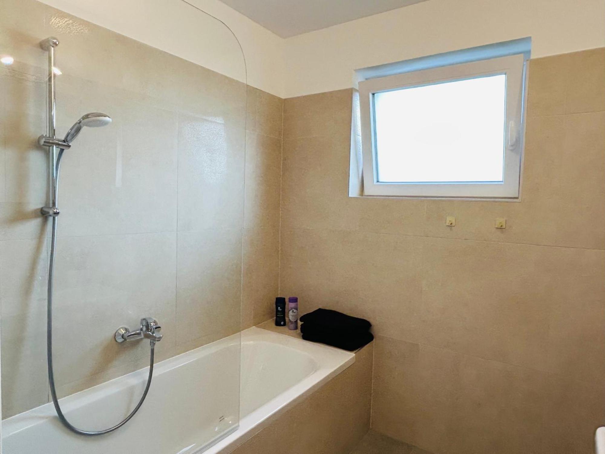 New - Free Parking - Balcony Apartment Vienna Exterior photo